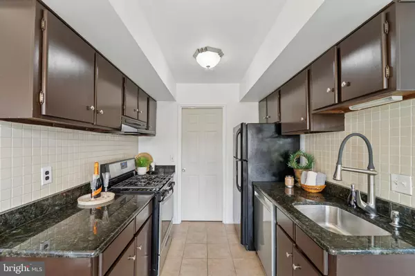 Warminster, PA 18974,309 VALLEY FORGE CT