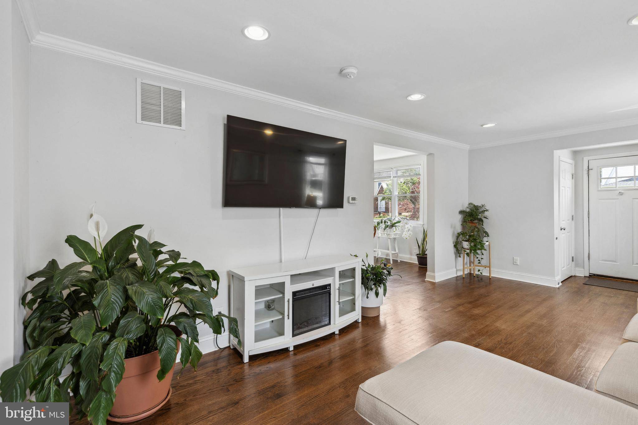 Baltimore, MD 21236,22 ELINOR AVE