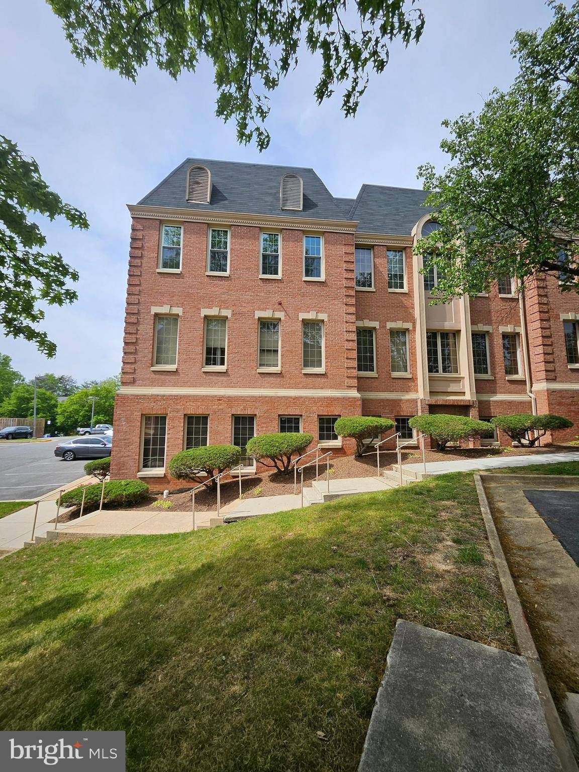 Annandale, VA 22003,7006 LITTLE RIVER TPKE #A