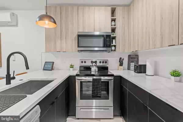 Philadelphia, PA 19104,4214 POWELTON AVE #1