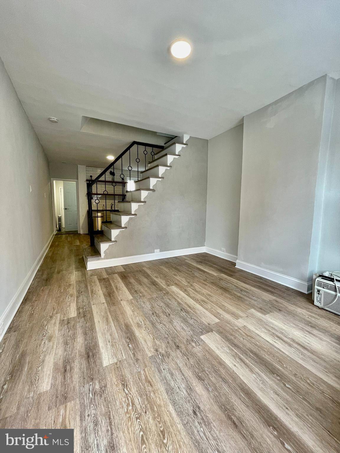 Philadelphia, PA 19133,2626 N WATERLOO ST