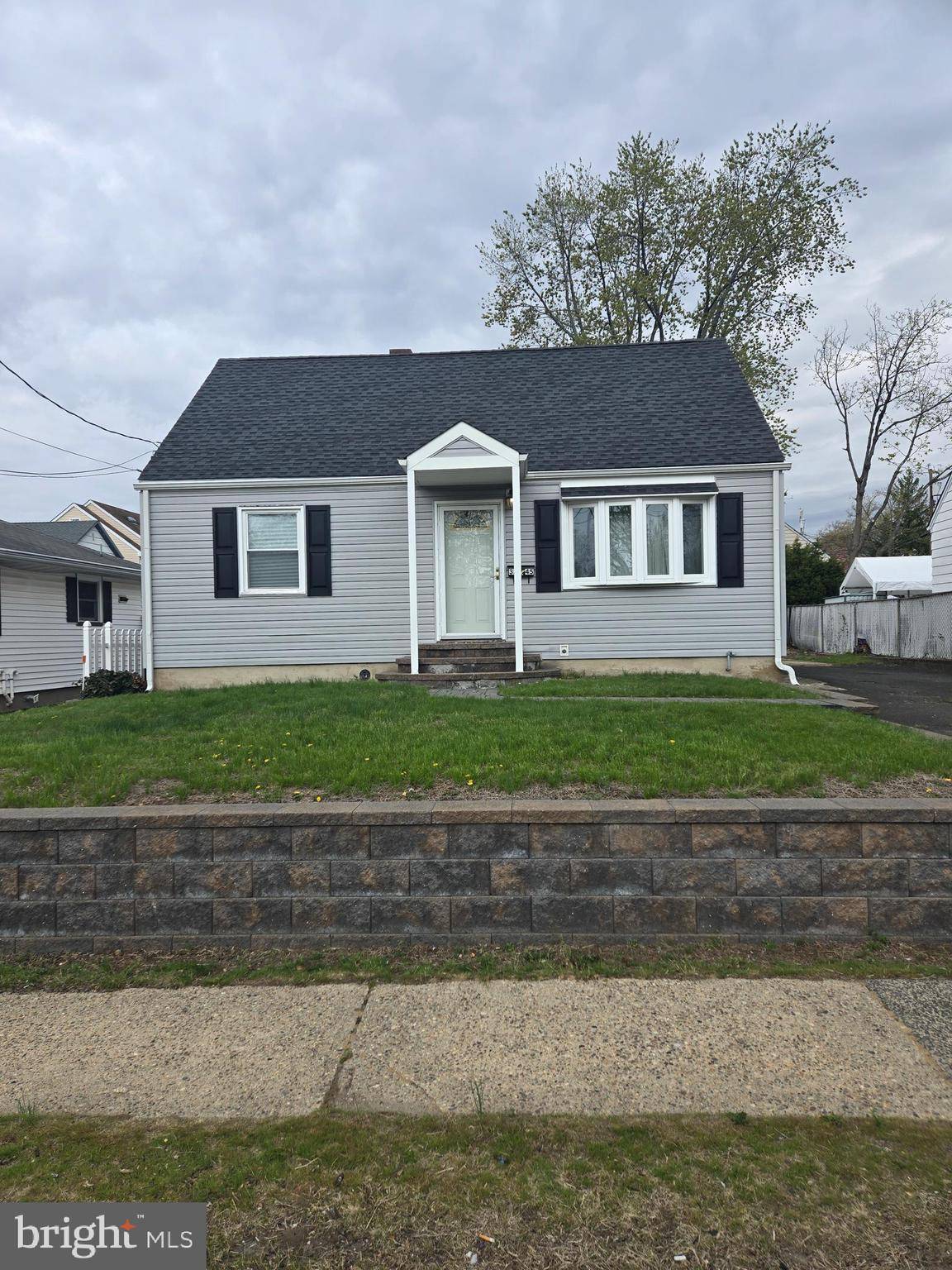 3245 WASHINGTON RD, Parlin, NJ 08859
