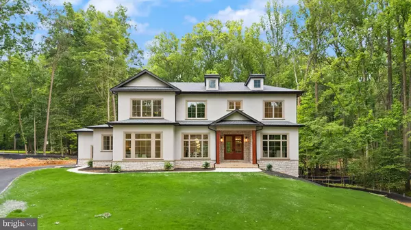 Great Falls, VA 22066,11121 ELMVIEW PL