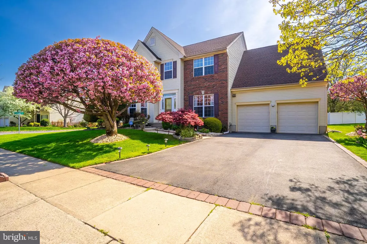 Dayton, NJ 08810,5 LARKSPUR DR