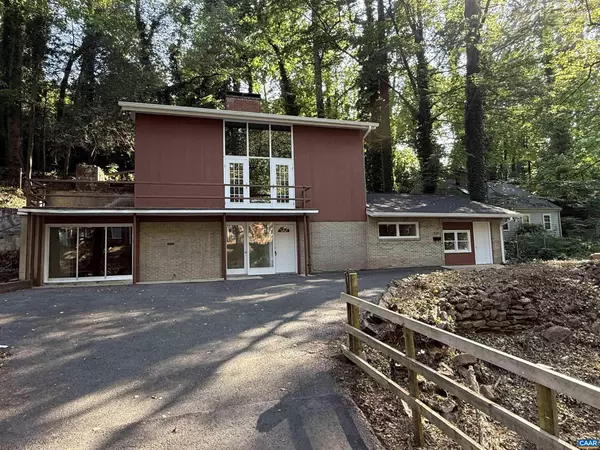 536 VALLEY RD, Charlottesville, VA 22903