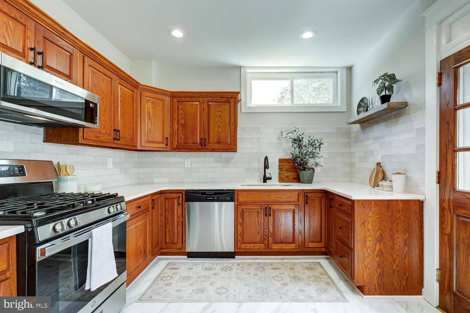 Lancaster, PA 17602,315 N MARSHALL ST