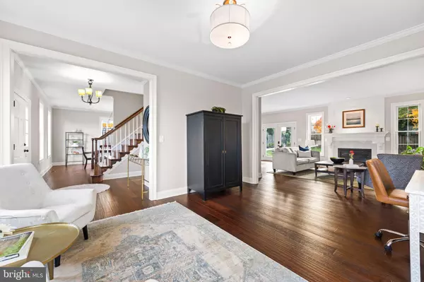 Arlington, VA 22207,4752 33RD ST N