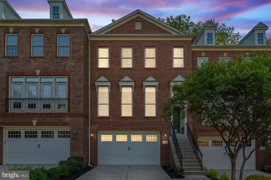 2791 MARYWOOD OAKS LN, Vienna, VA 22181