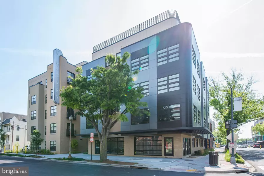 1111 ORREN ST NE #502, Washington, DC 20002