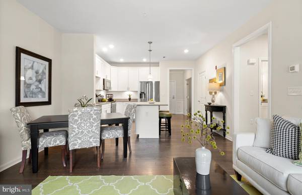 Conshohocken, PA 19428,401 WASHINGTON ST #102