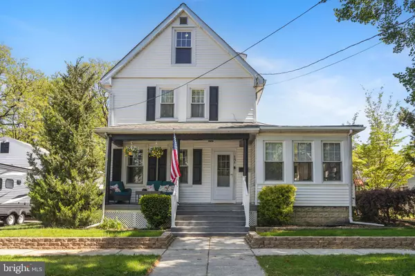 Audubon, NJ 08106,151 S BARRETT AVE