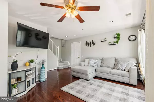 Manassas, VA 20109,8214 WINSTEAD PL #201