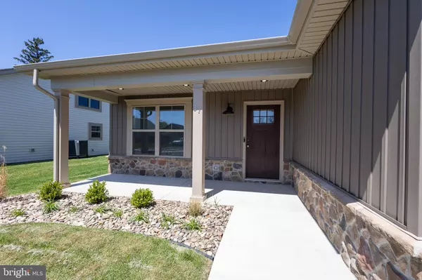 Martinsburg, WV 25404,37 GRAINFIELD CT