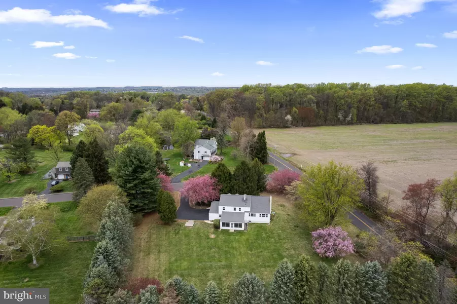 4487 SOUTHVIEW LN, Doylestown, PA 18902