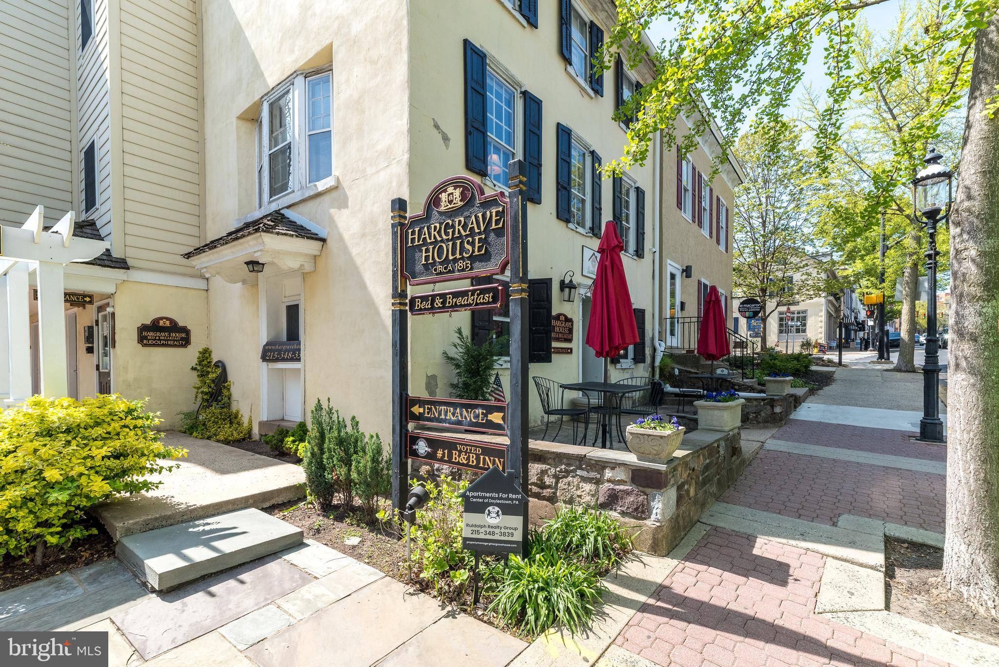 Doylestown, PA 18901,4 W OAKLAND AVE #2A