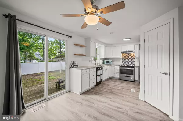 Shady Side, MD 20764,1216 HAWTHORNE ST