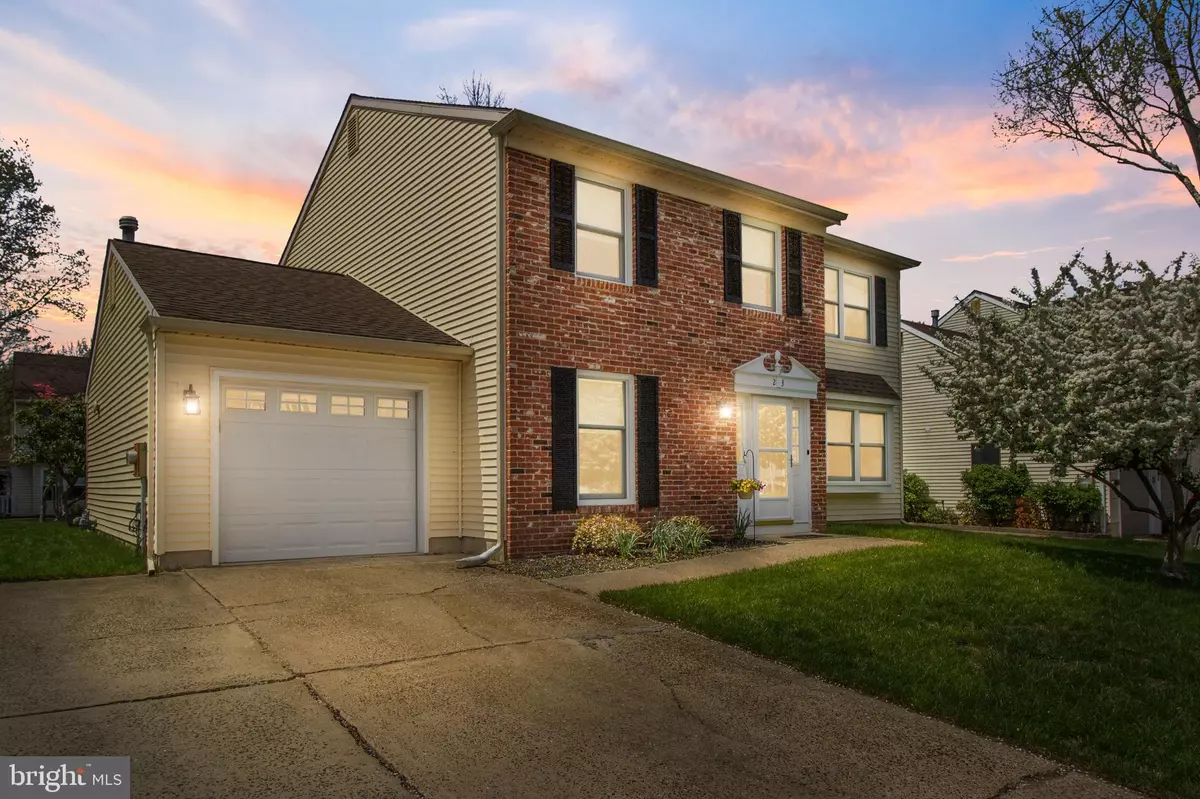 Mount Laurel, NJ 08054,23 WHITECHAPEL DR