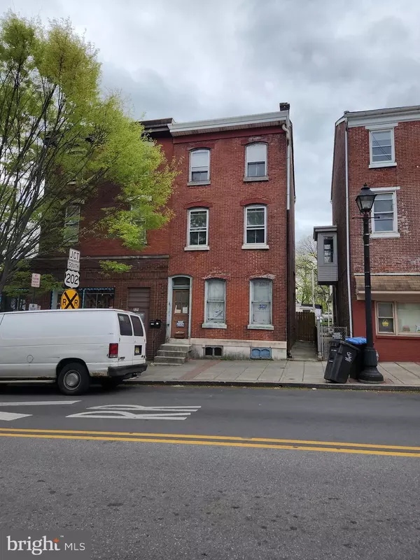 Norristown, PA 19401,328 W MARSHALL ST