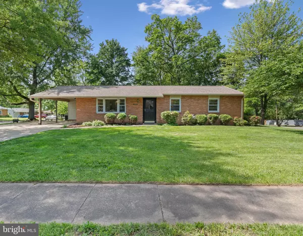 1321 BAYSHIRE LN, Herndon, VA 20170