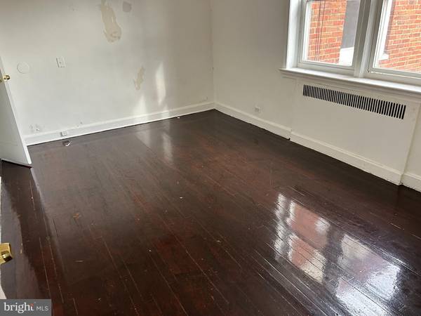 Trenton, NJ 08618,455 W STATE ST #S1B