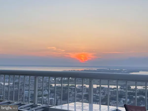 Atlantic City, NJ 08401,3101 BOARDWALK #2112-2
