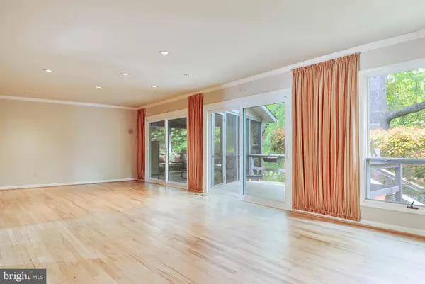 Annapolis, MD 21401,308 MCDONOUGH RD