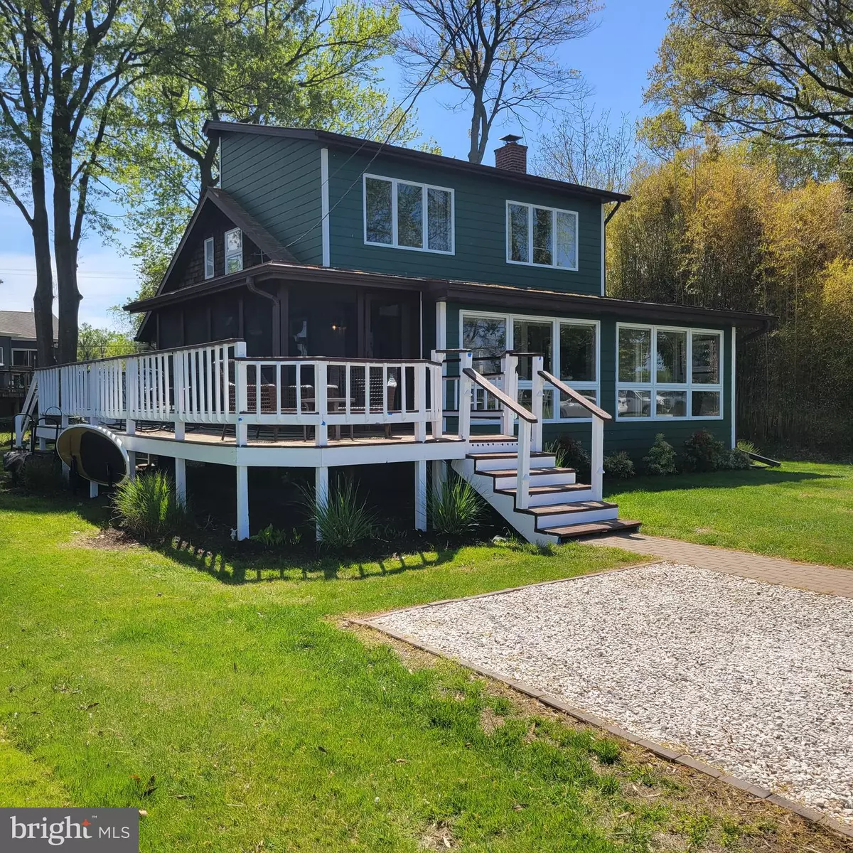 Edgewater, MD 21037,3734 1ST AVE