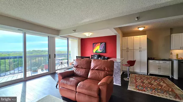 Bethesda, MD 20817,7401 WESTLAKE TER #1413