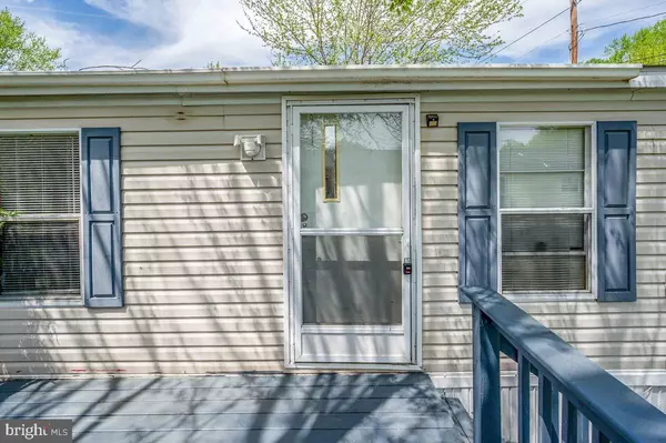 Bear, DE 19701,35 N DRAGON DR