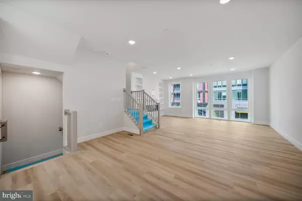 Alexandria, VA 22301,2610 OAKVILLE ST
