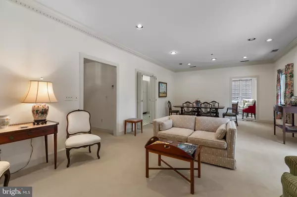 Lutherville Timonium, MD 21093,406 BRIGHTWOOD CLUB #406