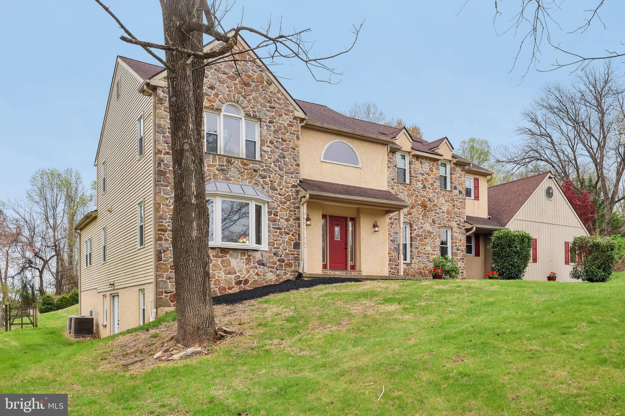 Glen Mills, PA 19342,16 SPRINGWATER LN