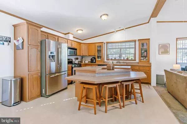 Gap, PA 17527,798 STONEWOOD DR