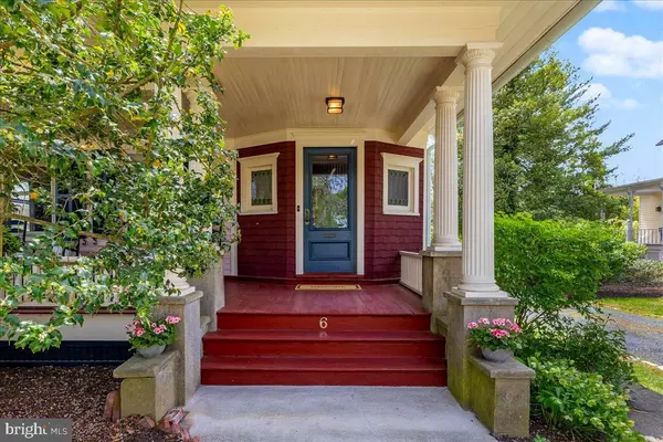 6 W FRANKLIN AVE, Pennington, NJ 08534