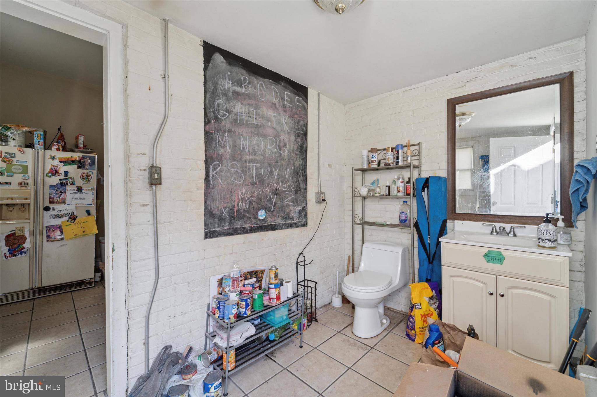Philadelphia, PA 19132,2716-18 N 24TH ST