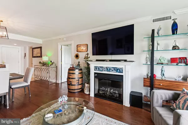 Annapolis, MD 21401,5 PARK PL #507