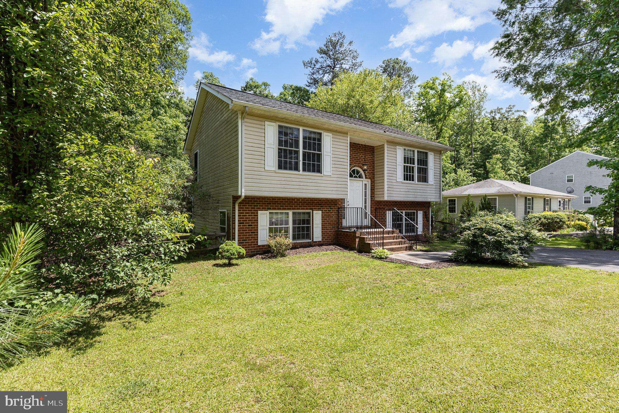 Ruther Glen, VA 22546,608 SOUTHAMPTON DR