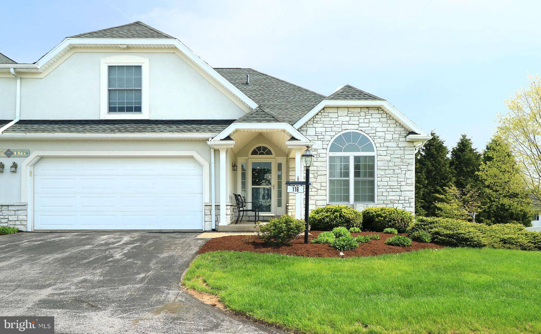 State College, PA 16801,3296 SHELLERS BEND #116