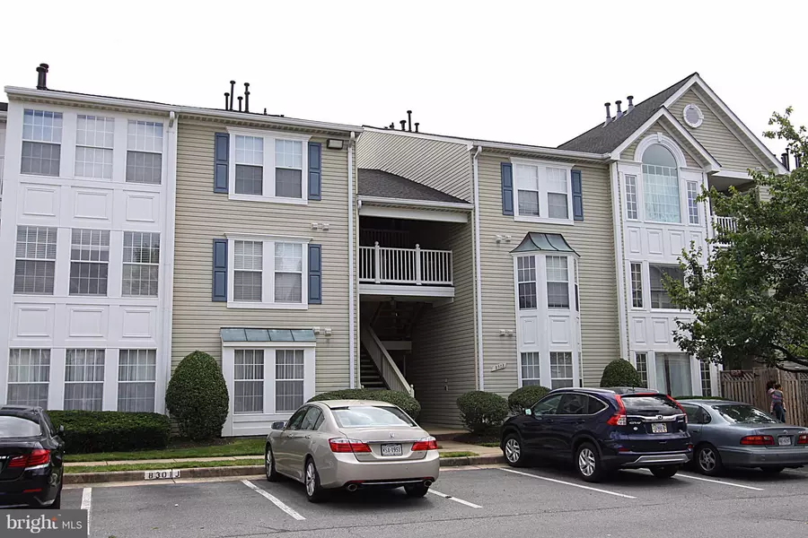 8303 BLUEBIRD WAY #M, Lorton, VA 22079