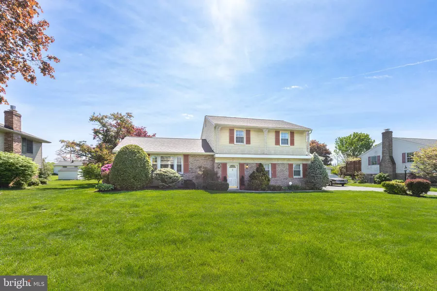 779 EASTSIDE DR, Landisville, PA 17538