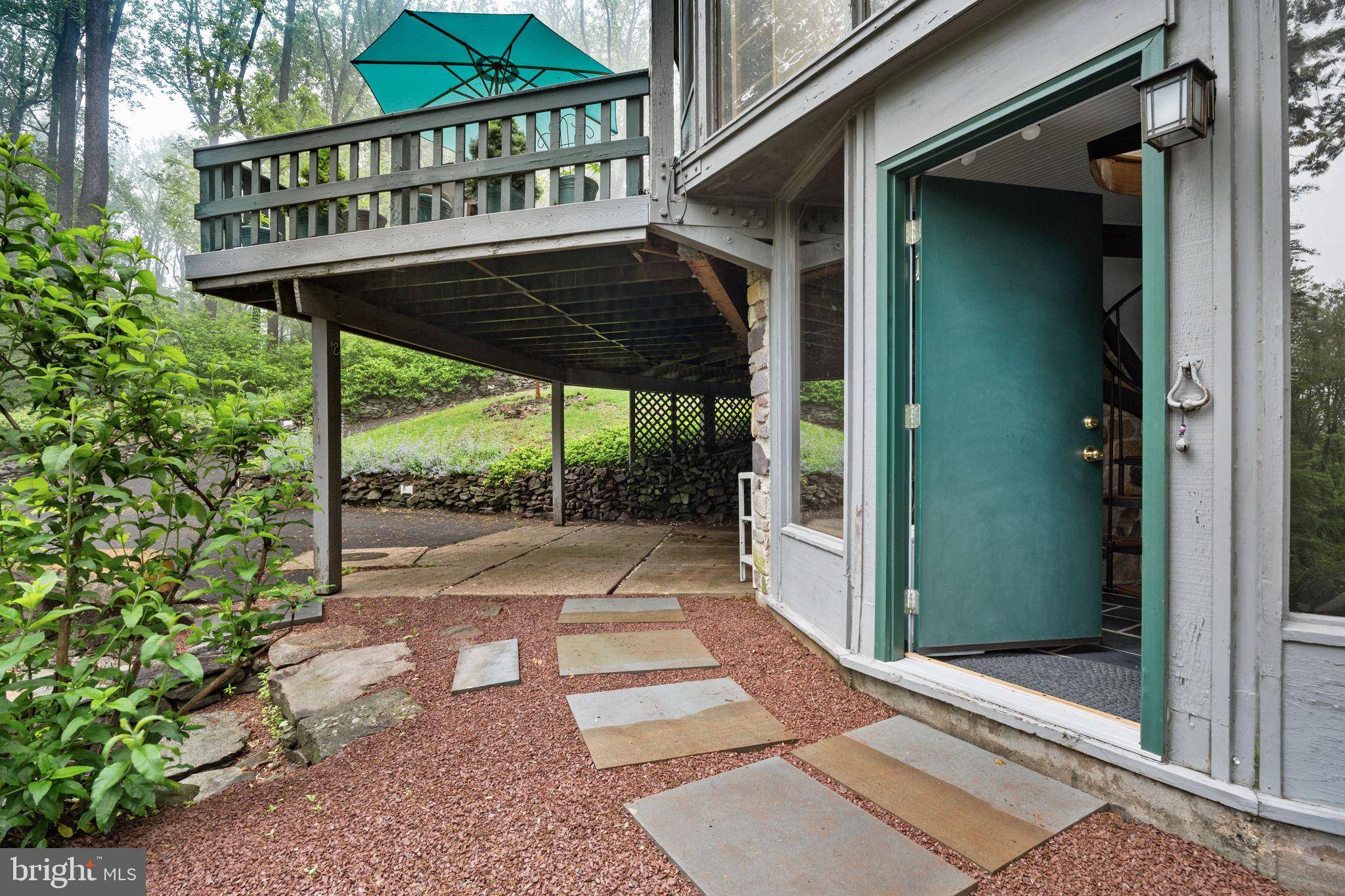 New Hope, PA 18938,42 SOLEBURY MOUNTAIN RD