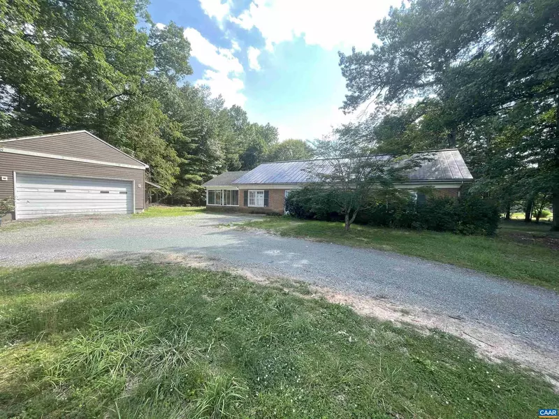 3133 BURNLEY STATION RD, Barboursville, VA 22923