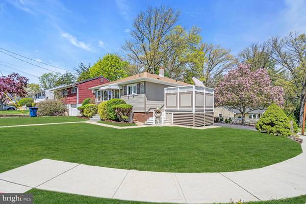 Hightstown, NJ 08520,8 ROCKY BROOK CT