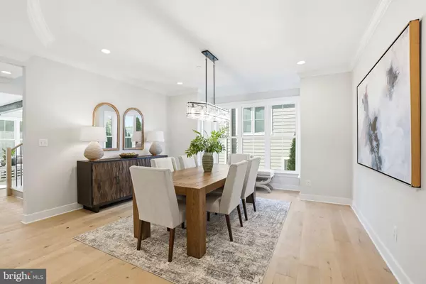 Bethesda, MD 20817,8802 RIDGE RD