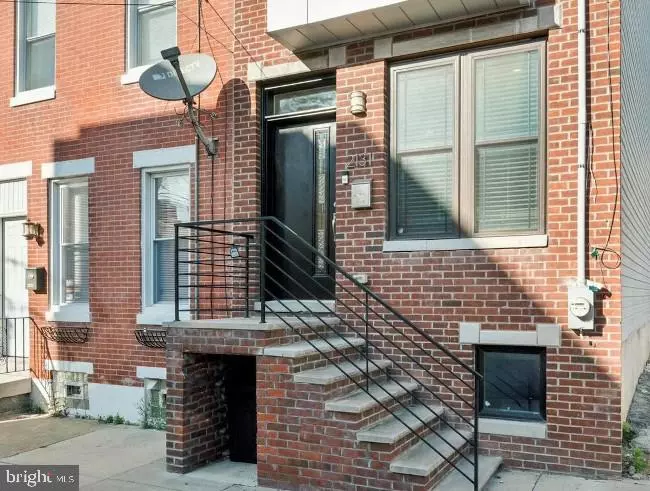 Philadelphia, PA 19125,2131 E TUCKER ST