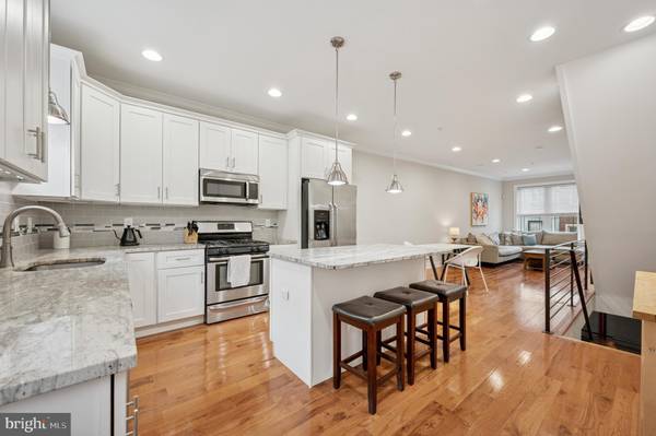 Philadelphia, PA 19125,2131 E TUCKER ST