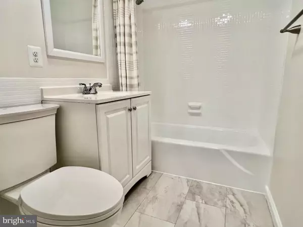 Washington, DC 20024,430 M ST SW #N203