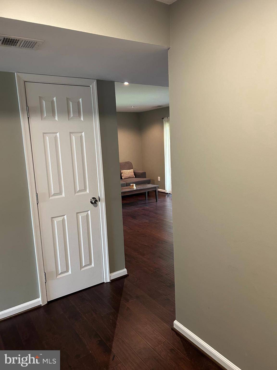 Alexandria, VA 22306,7334 TAVENNER LN #2A