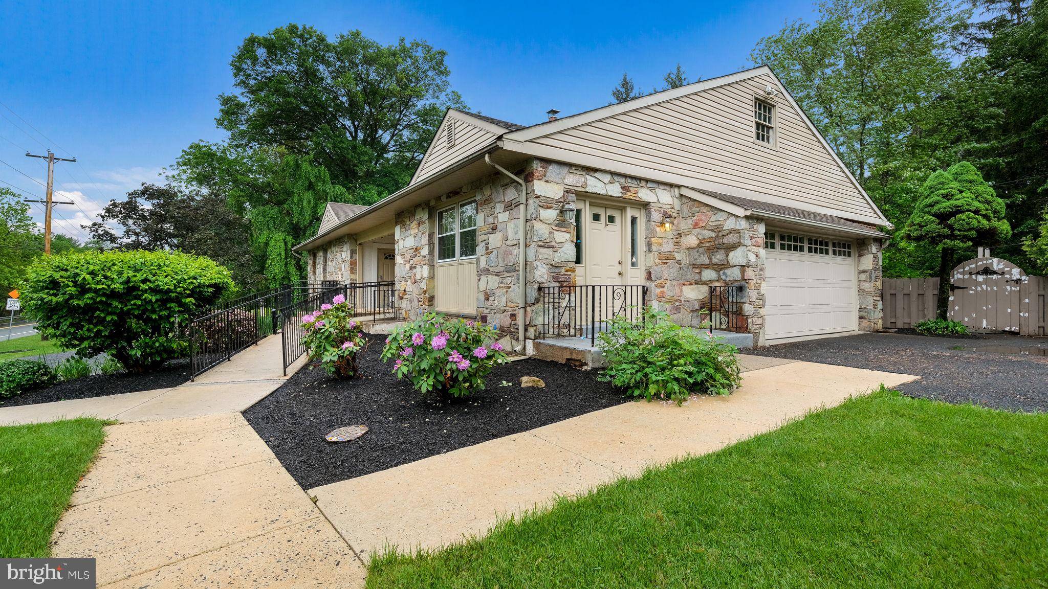Doylestown, PA 18901,342 GREEN ST