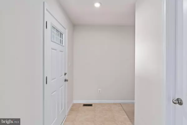 Remington, VA 22734,2206 SEDGWICK DR